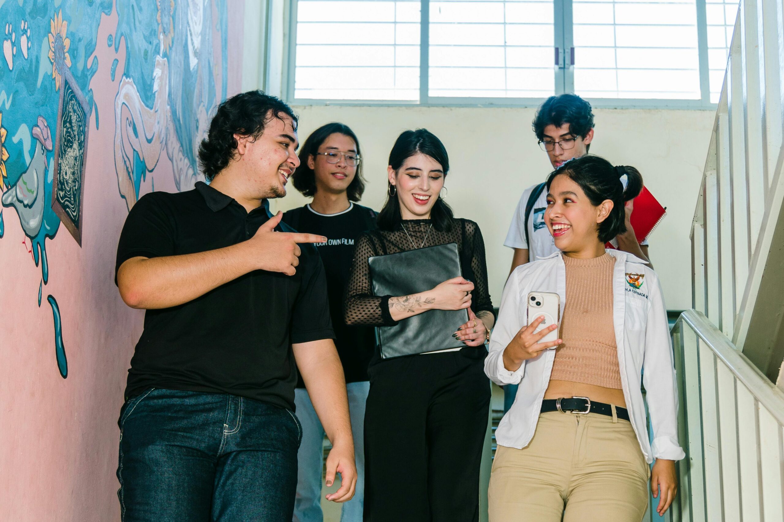 🌍 Top Scholarships for Indian, Pakistani & African Students to Study Abroad (2025)